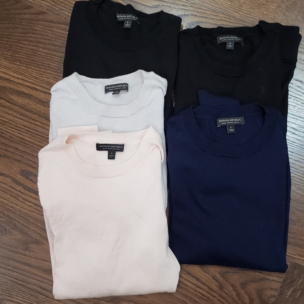 Bundle banana republic wool sweaters